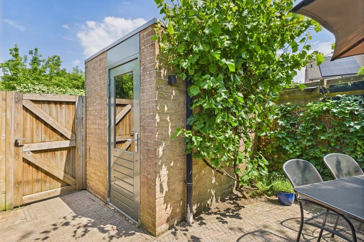 Foto 33 van Haringvliet 32