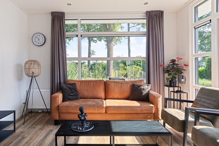 Photo 10 of Loverensestraat 11-RD27