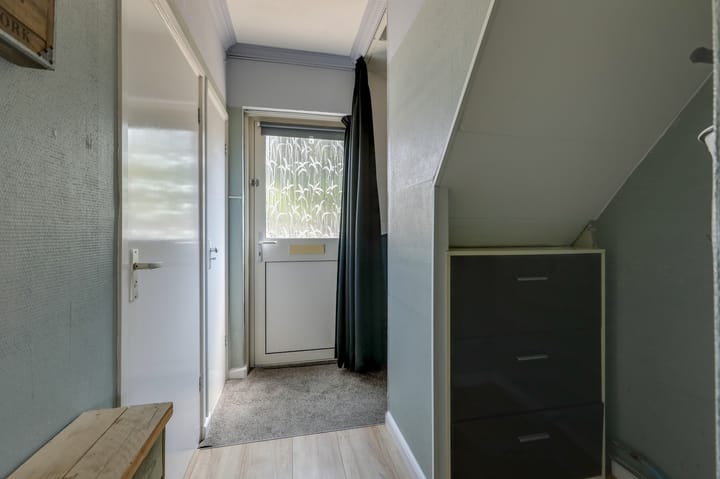 Photo 8 of Van Nispenstraat 36