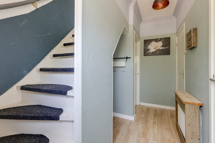 Photo 11 of Van Nispenstraat 36