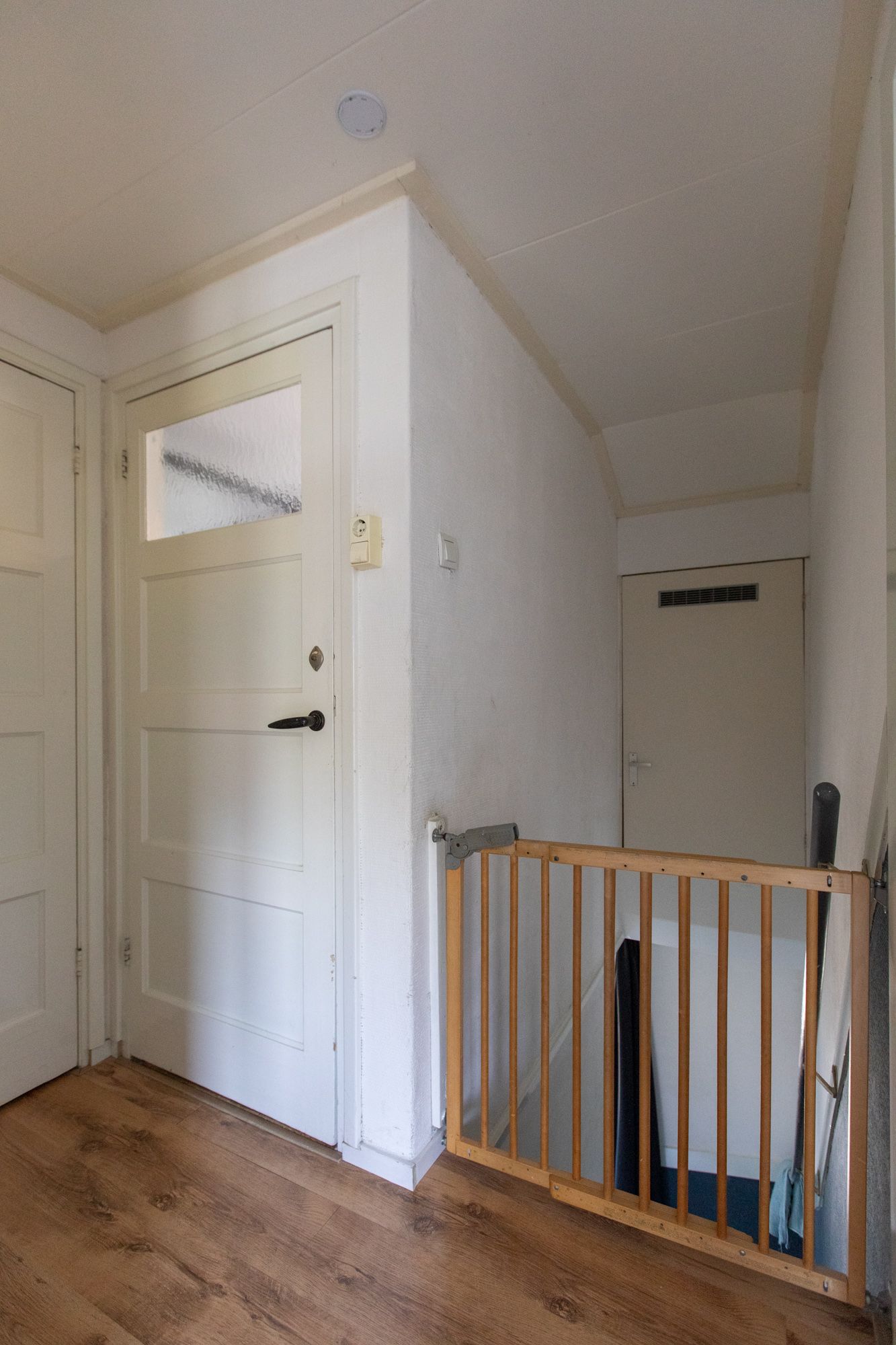 Foto 24 van Van Nispenstraat 36