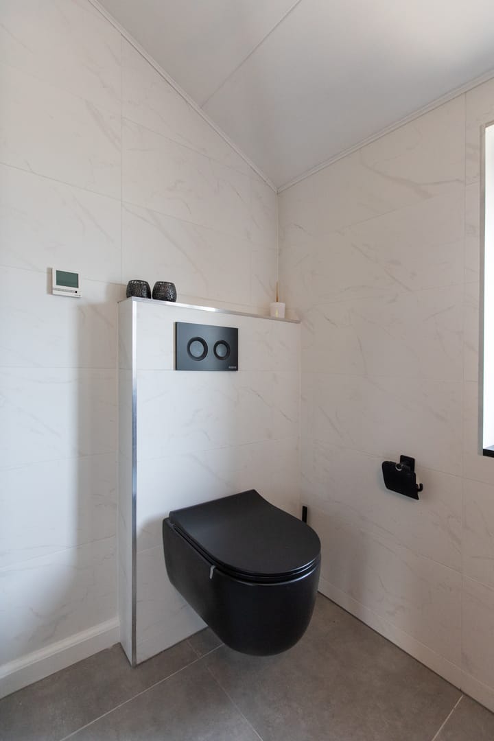 Photo 30 of Van Nispenstraat 36