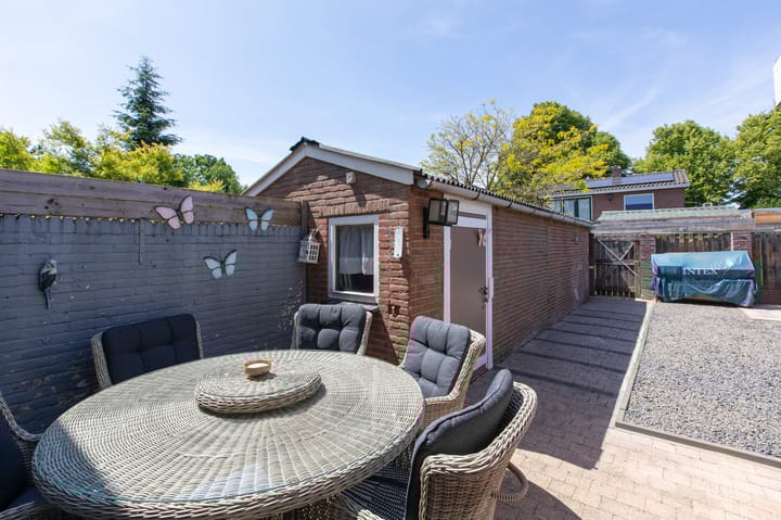 Photo 39 of Van Nispenstraat 36