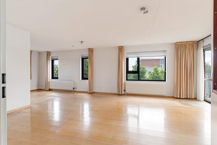 Foto 2 van Fellinilaan 368