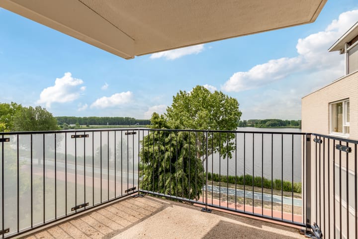 Foto 27 van Fellinilaan 368