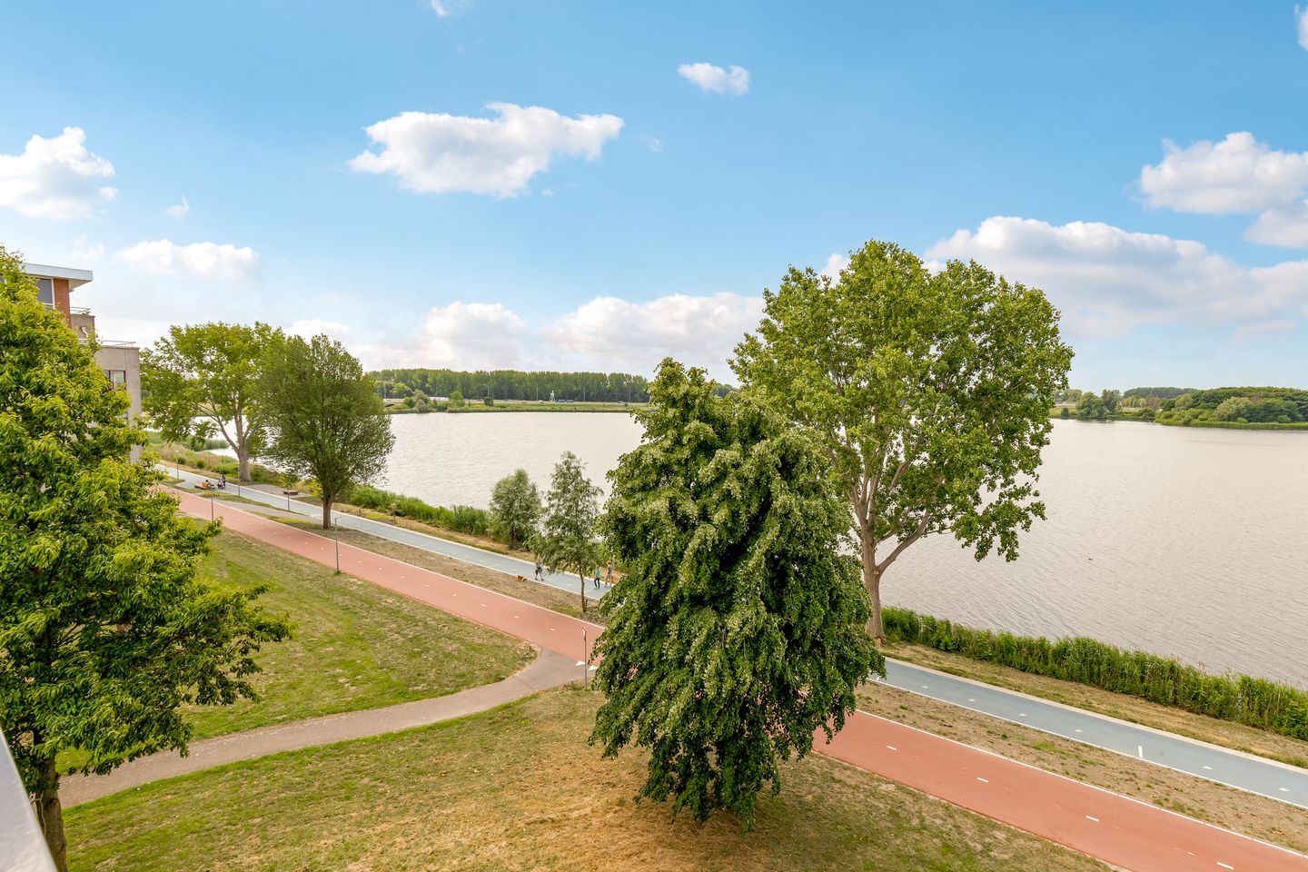 Foto 29 van Fellinilaan 368