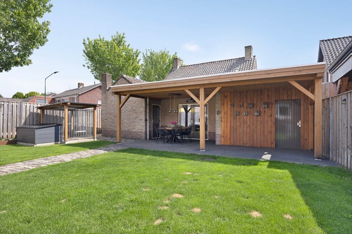 Photo 33 of Harrie van de Venstraat 17