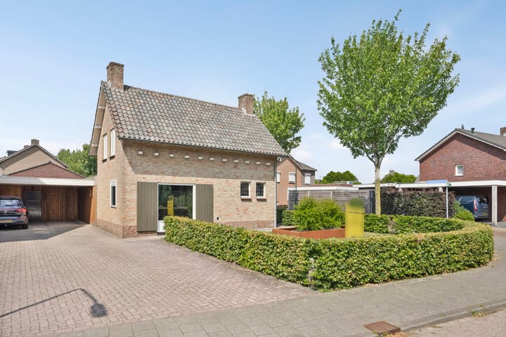 Photo 38 of Harrie van de Venstraat 17