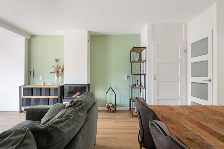 Foto 18 van Teenschillerlaan 4