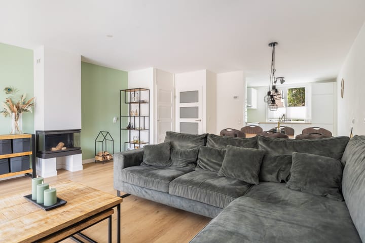 Foto 20 van Teenschillerlaan 4