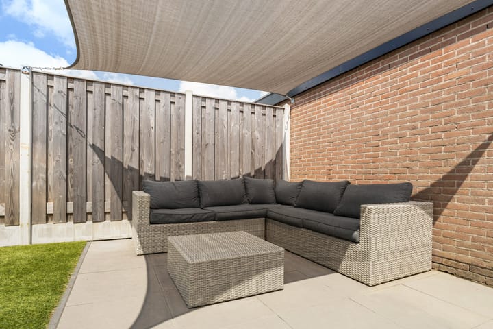 Foto 30 van Teenschillerlaan 4