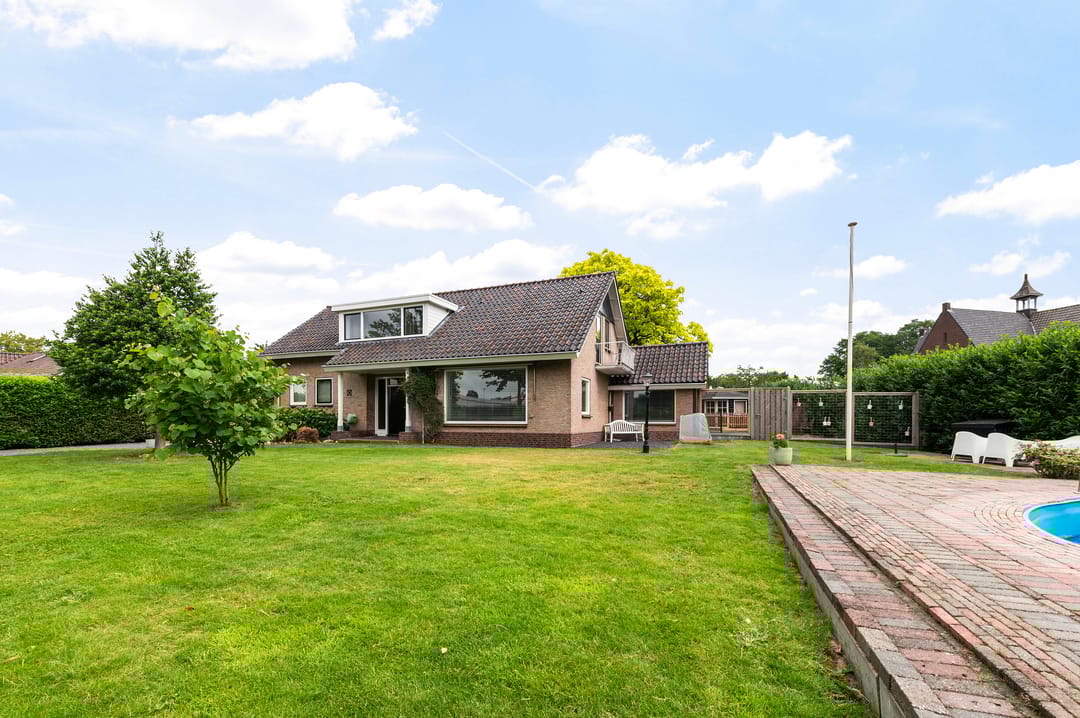 Photo 7 of Burgemeester Wilhelmweg 9