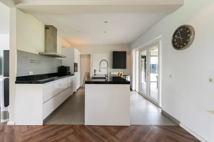 Foto 22 van Burgemeester Wilhelmweg 9