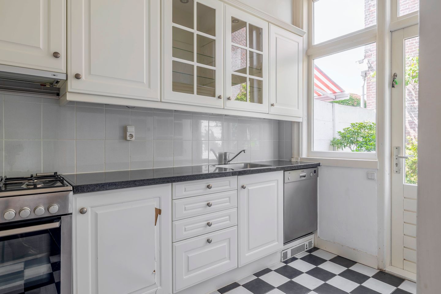 Foto 20 van Alexanderlaan 7