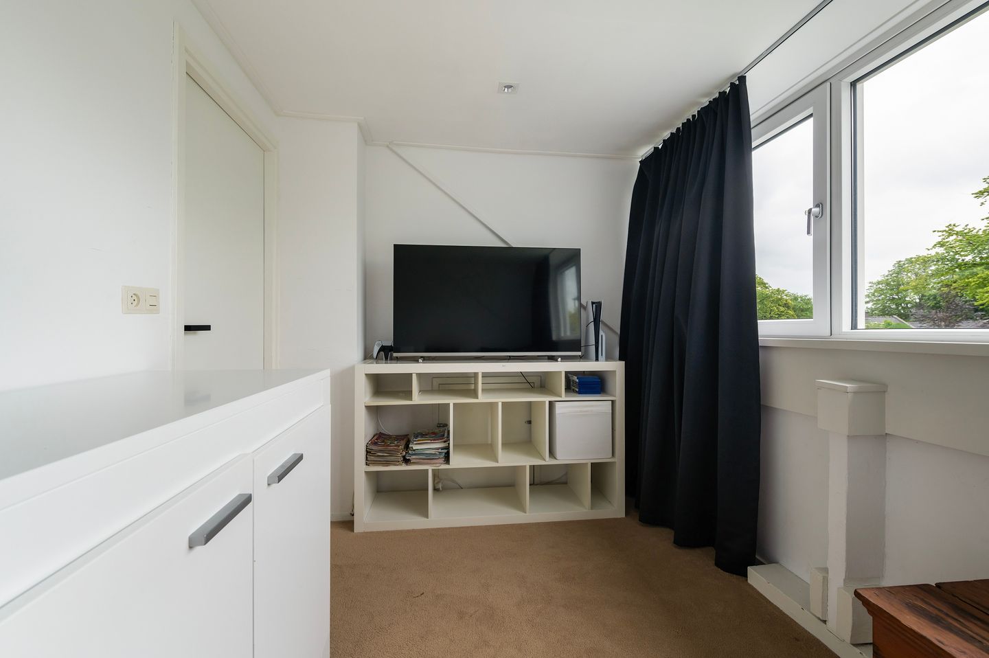 Photo 40 of Burgemeester Wilhelmweg 9