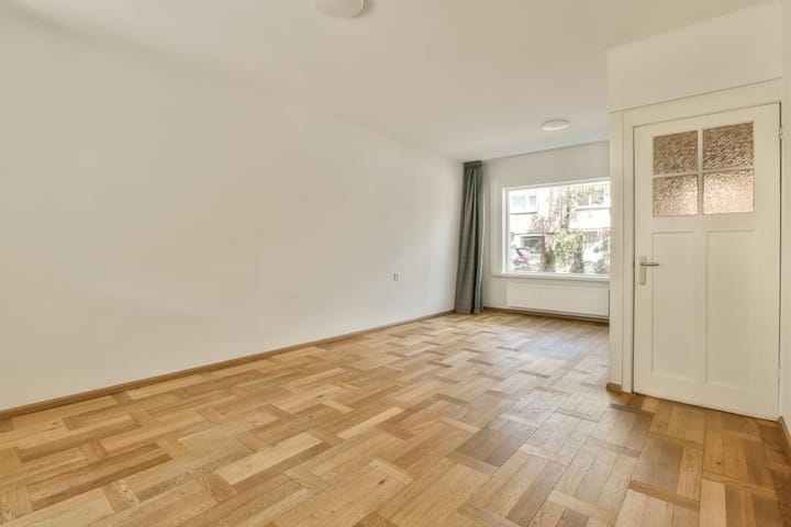 Photo 5 of Spaarnhovenstraat 30