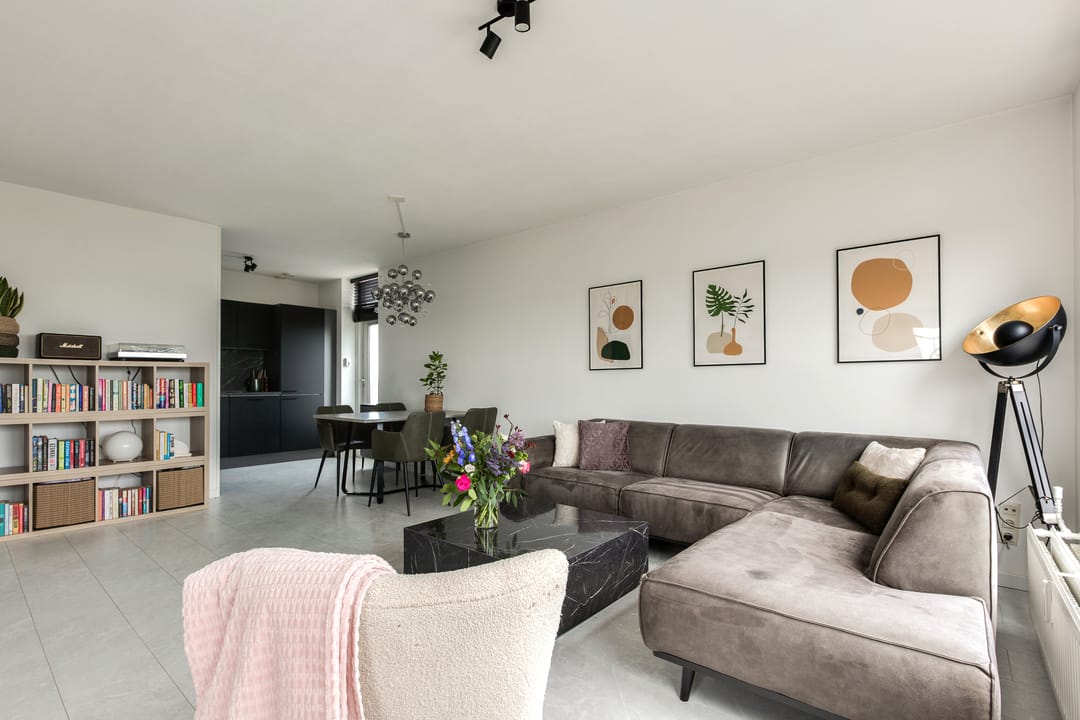 Photo 1 of Mari Andriessenrade 49