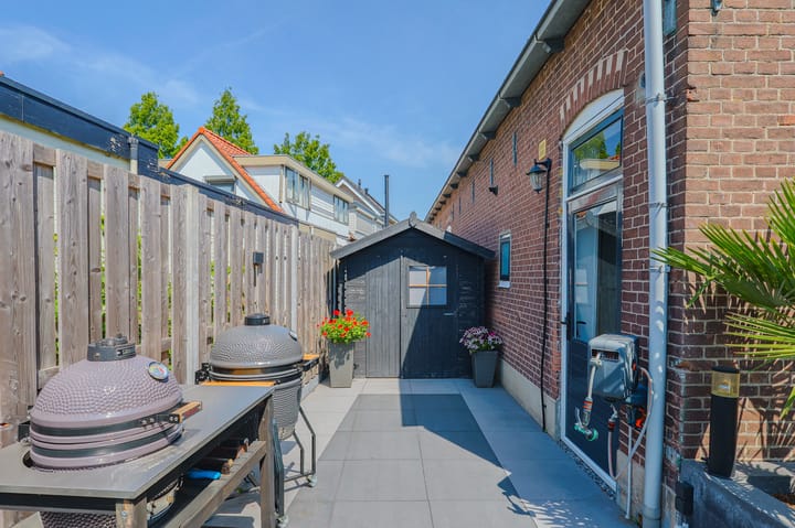 Foto 25 van Rivierdijk 303