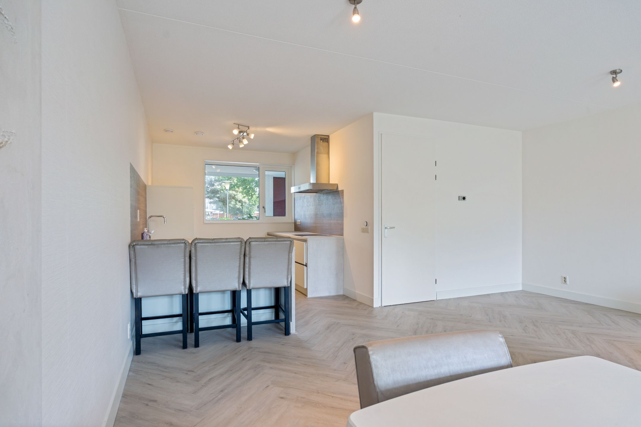 Foto 33 van Moldaustroom 39