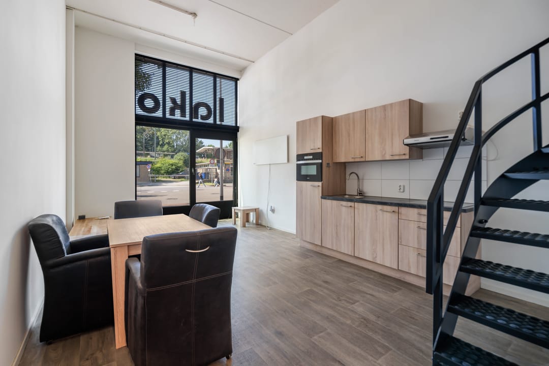 Foto 2 van Stationsplein 17-B