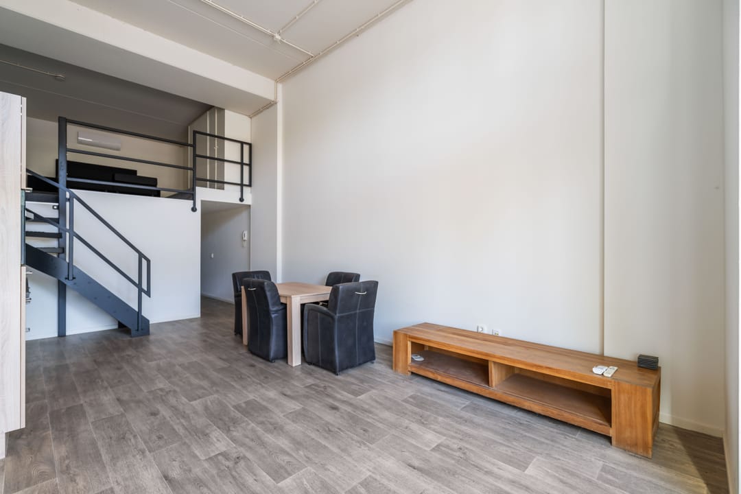 Foto 11 van Stationsplein 17-B