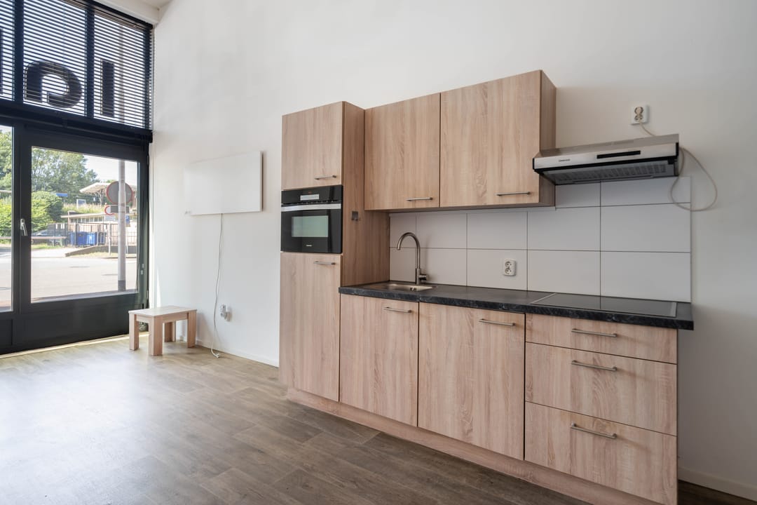 Foto 13 van Stationsplein 17-B