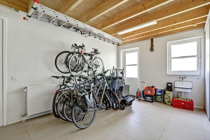 Foto 18 van Reggestraat 3