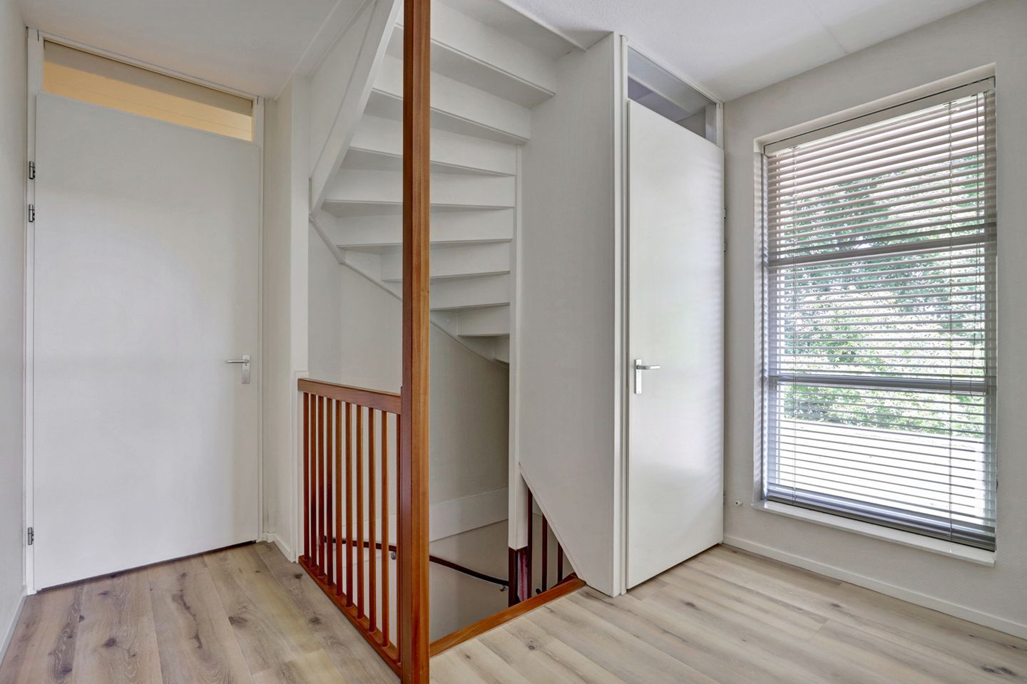 Foto 19 van Reggestraat 3