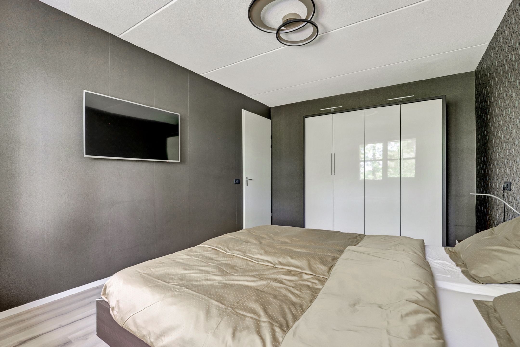 Foto 21 van Reggestraat 3