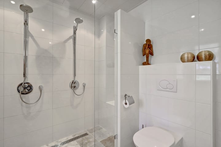 Foto 28 van Reggestraat 3