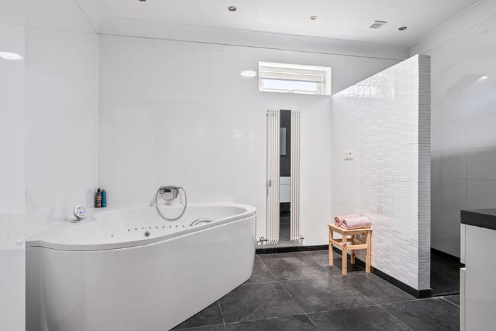 Photo 5 of Zeelsterstraat 83