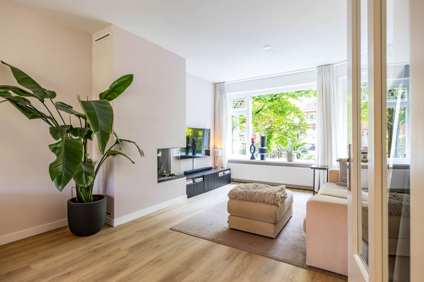 Foto 10 van Troelstralaan 37-A