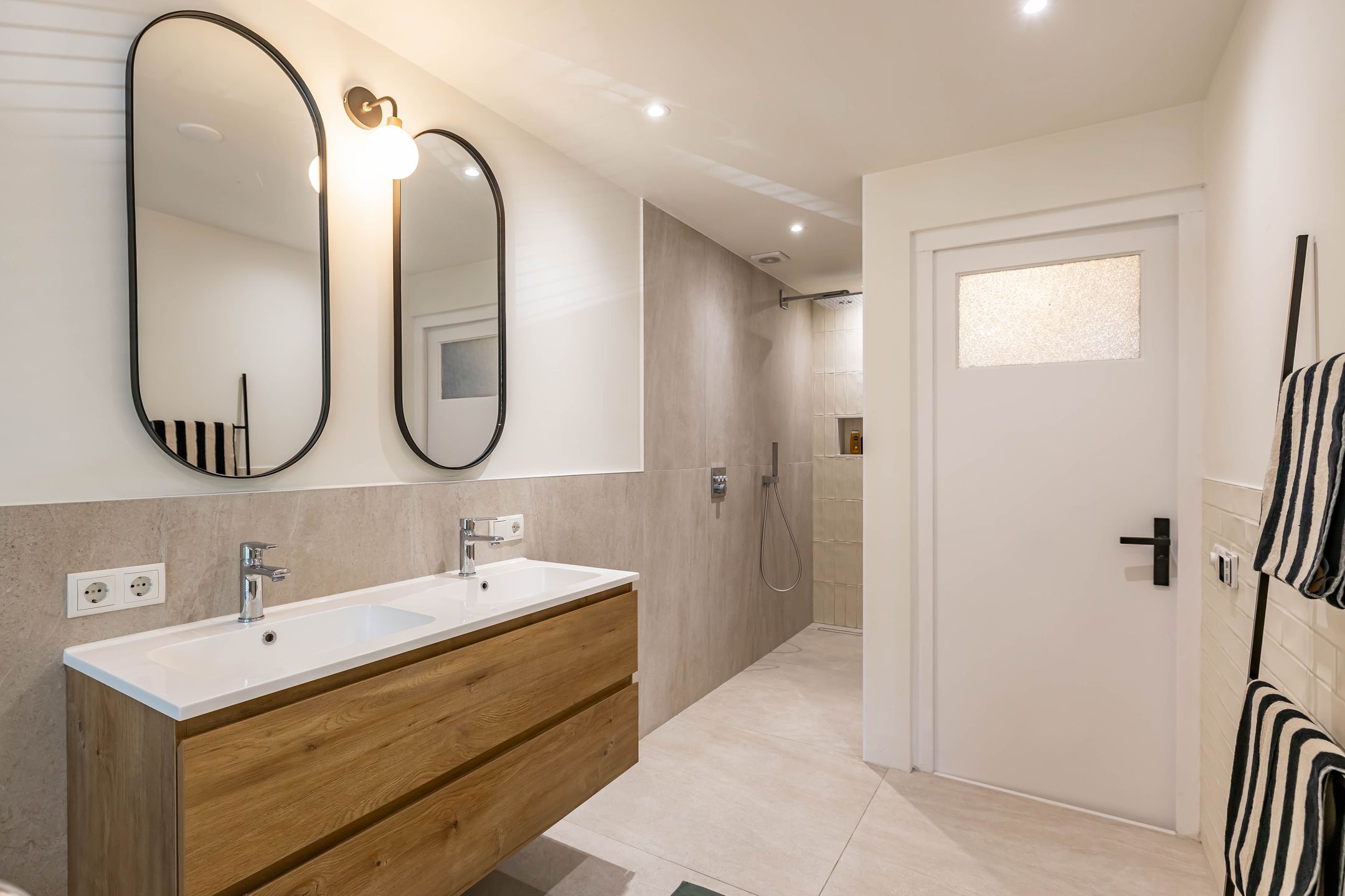 Foto 30 van Troelstralaan 37-A