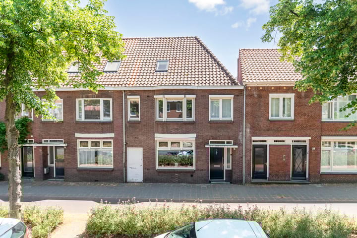 View photo of Zeelsterstraat 83