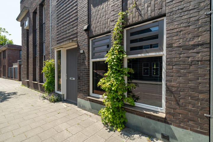 Foto 6 van Nassaustraat 3