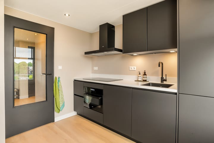 Foto 4 van Bachstraat 62