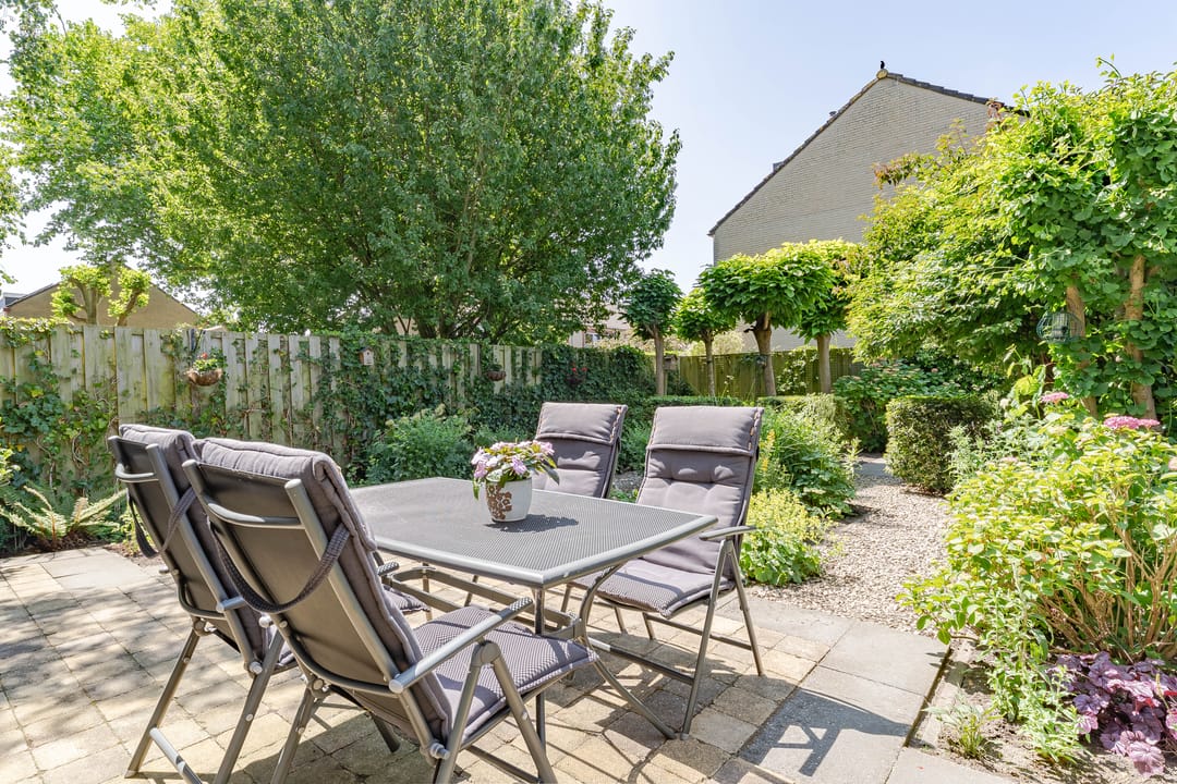 Photo 13 of Mondriaanplantsoen 17