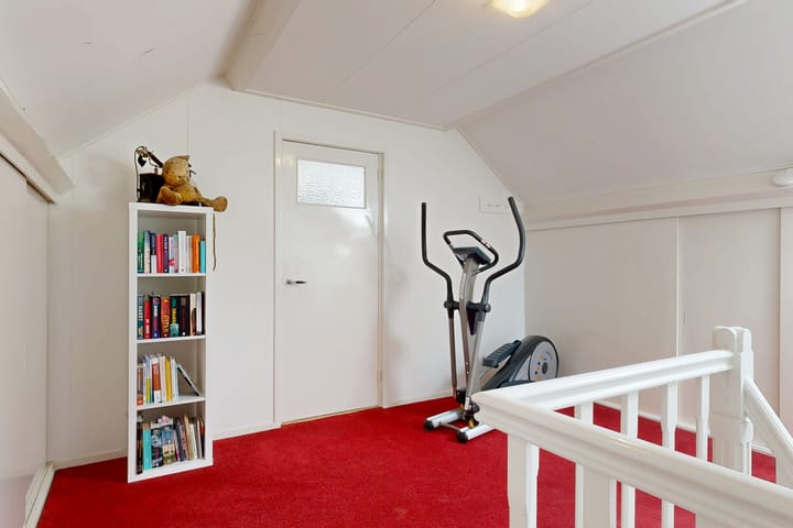 Photo 46 of Europalaan 98