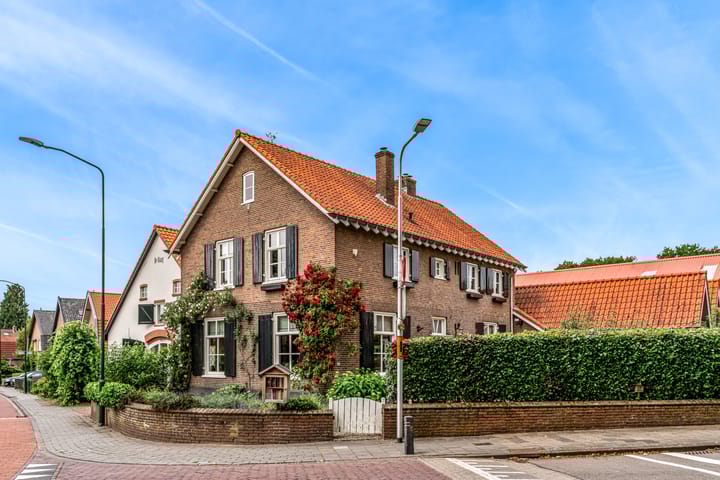 Photo 59 of Europalaan 98