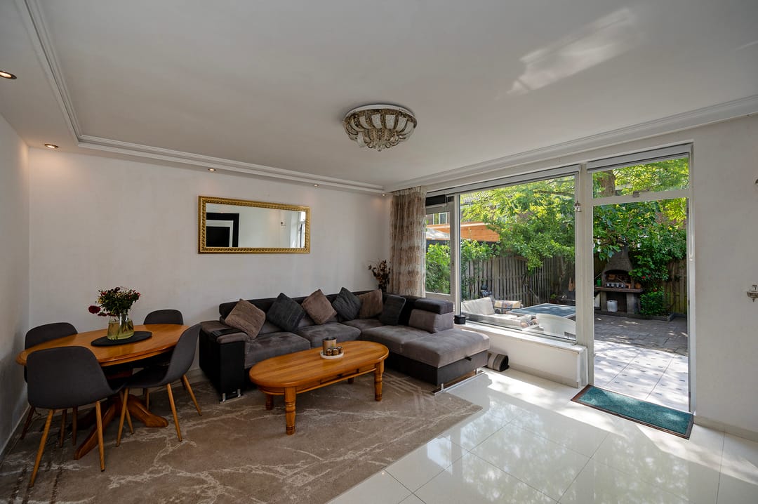 Foto 2 van Burgemeester Van Leeuwenlaan 190