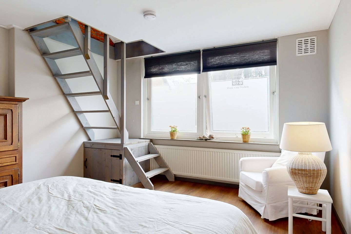 Foto 74 van Europalaan 98