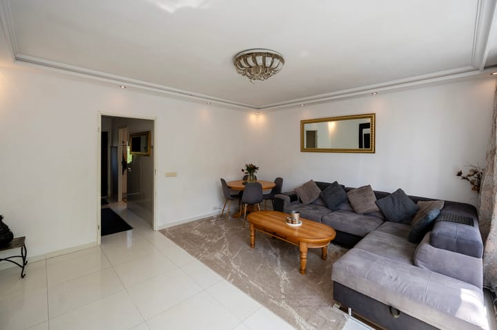 Photo 3 of Burgemeester Van Leeuwenlaan 190