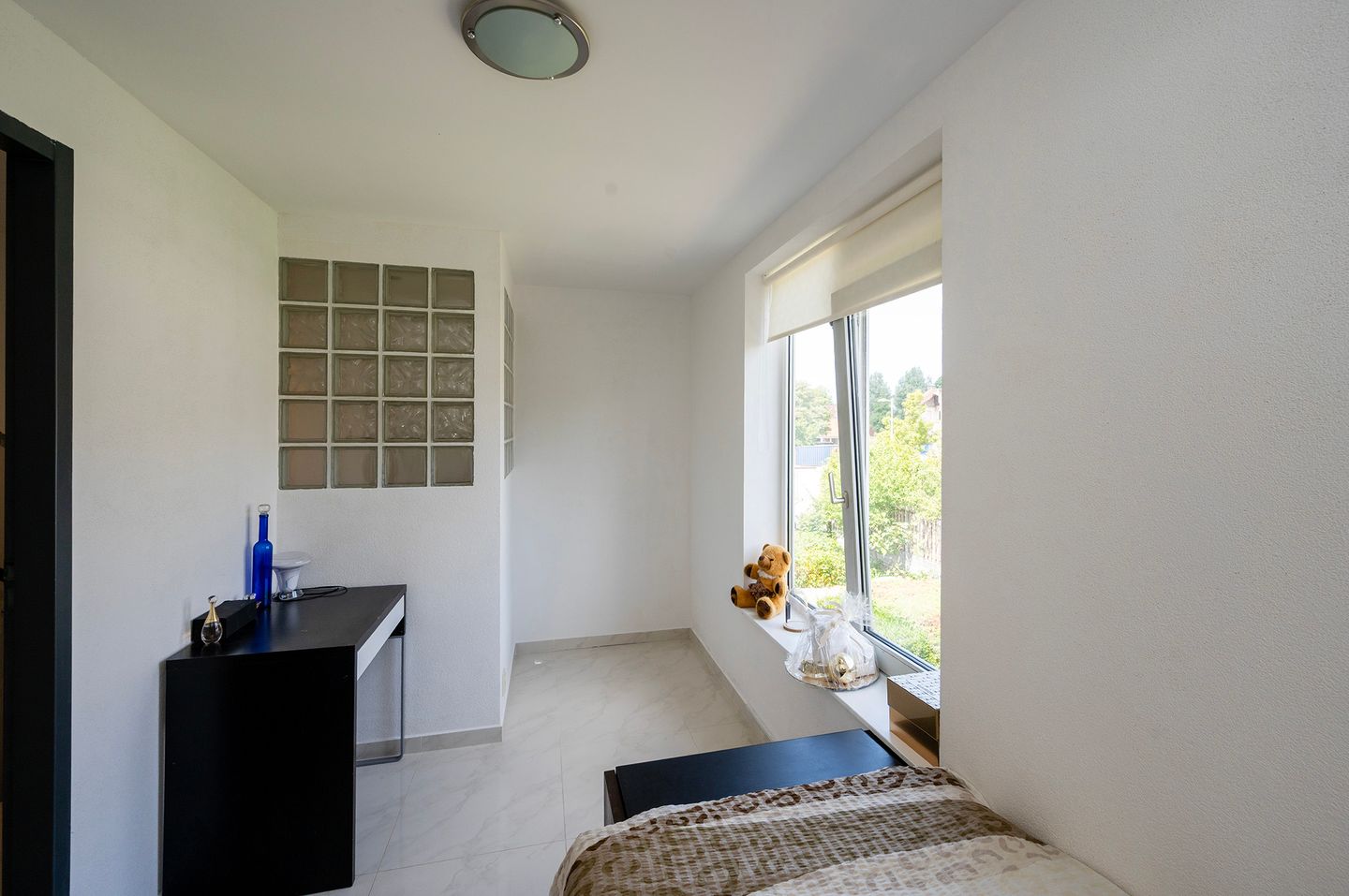 Foto 19 van Burgemeester Van Leeuwenlaan 190