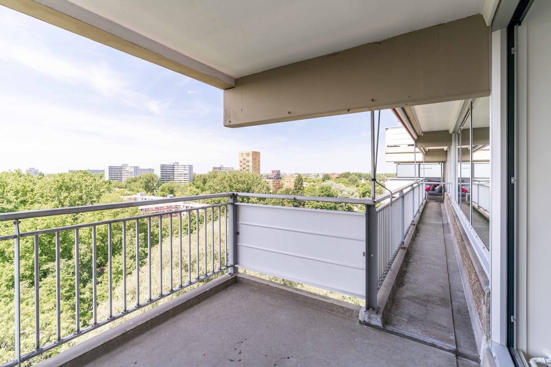 Photo 13 of Aart van der Leeuwlaan 58