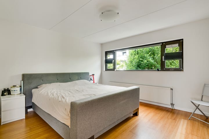 Foto 11 van Overrepenstraat 2