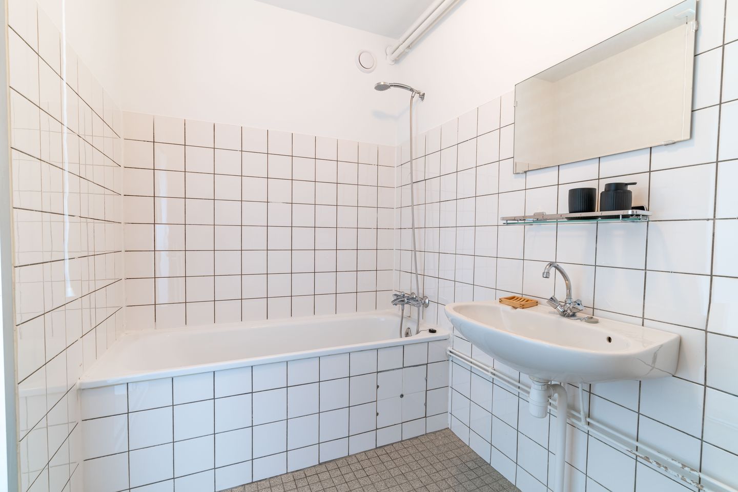 Photo 25 of Aart van der Leeuwlaan 58