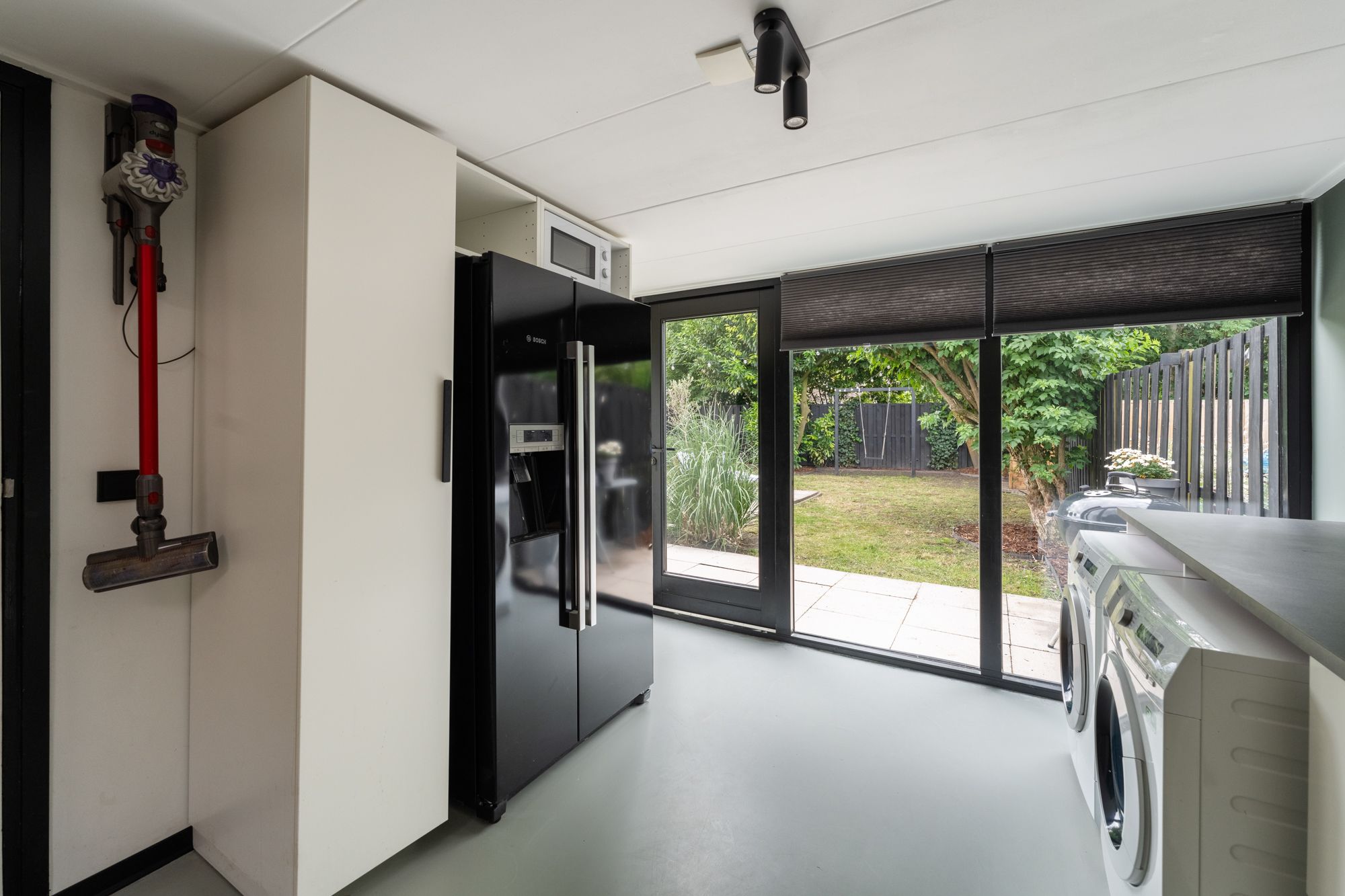 Foto 30 van Kaspischestraat 8