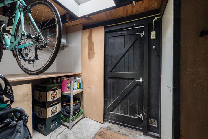 Foto 32 van Kaspischestraat 8