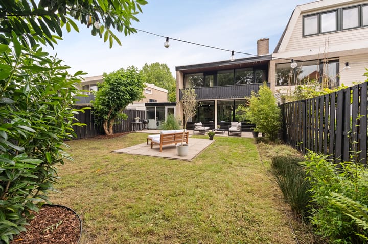 Foto 42 van Kaspischestraat 8