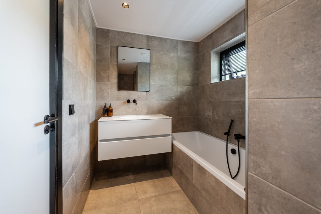 Foto 56 van Kaspischestraat 8